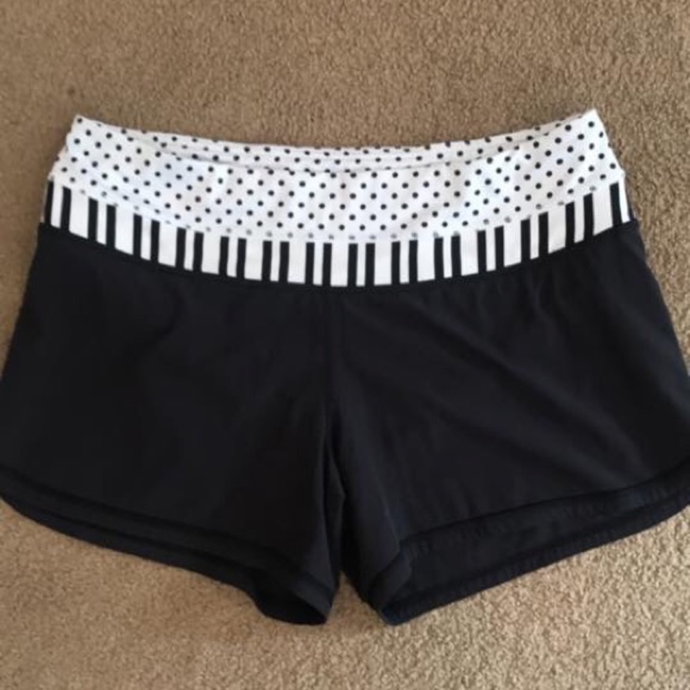 Lululemon Run Shorts Size 8